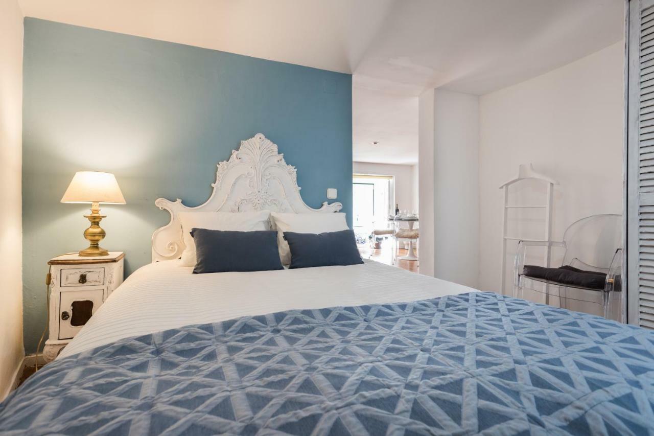 Charming Apartment Travessa Do Alcaide リスボン エクステリア 写真