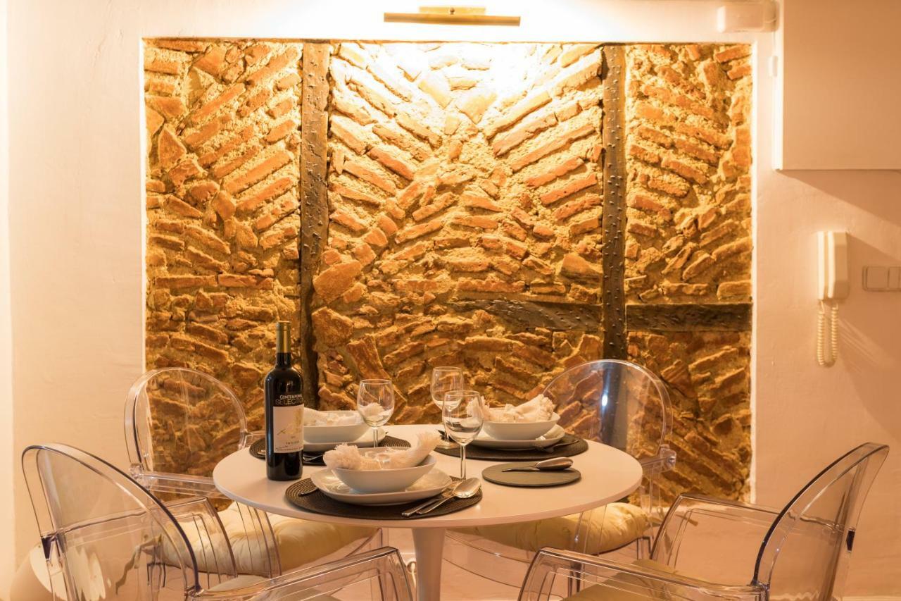 Charming Apartment Travessa Do Alcaide リスボン エクステリア 写真